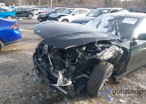 2021 BMW 330I xDrive z USA, uszkodzony, nr VIN 3MW5R7J03M8B87116